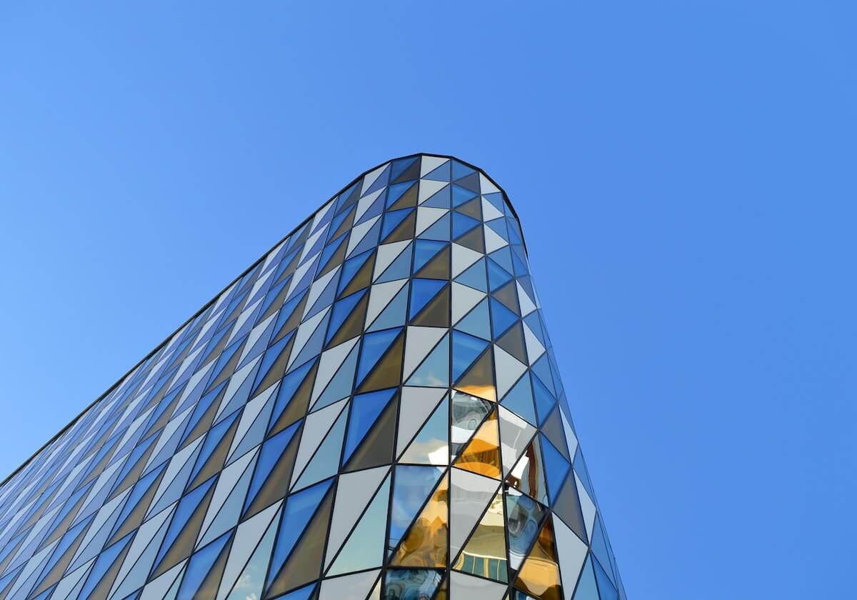 U23国足队长徐彬已正式加盟狼队U21，身价达45万欧元，或将外租